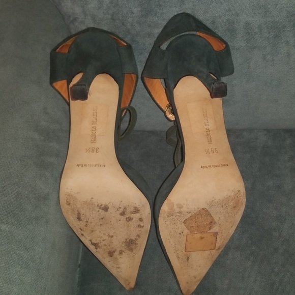 MANOLO BLAHNIK Pointy- Toe Heels - Picture 3 of 4